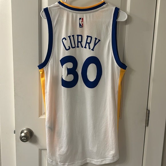 “CURRY 30” Golden State Warriors Basketball Jersey - Picture 4 of 5